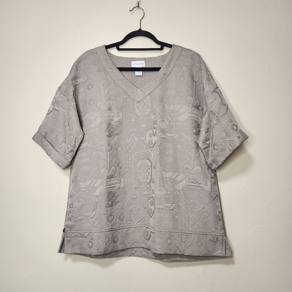 SOFT SURROUNDINGS Brocade Top Boxy V-Neck Tan Women's Size Medium